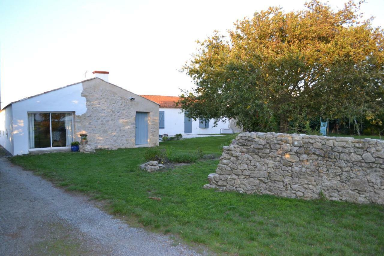 Les Pensions Du Joslin Bouin  Bagian luar foto